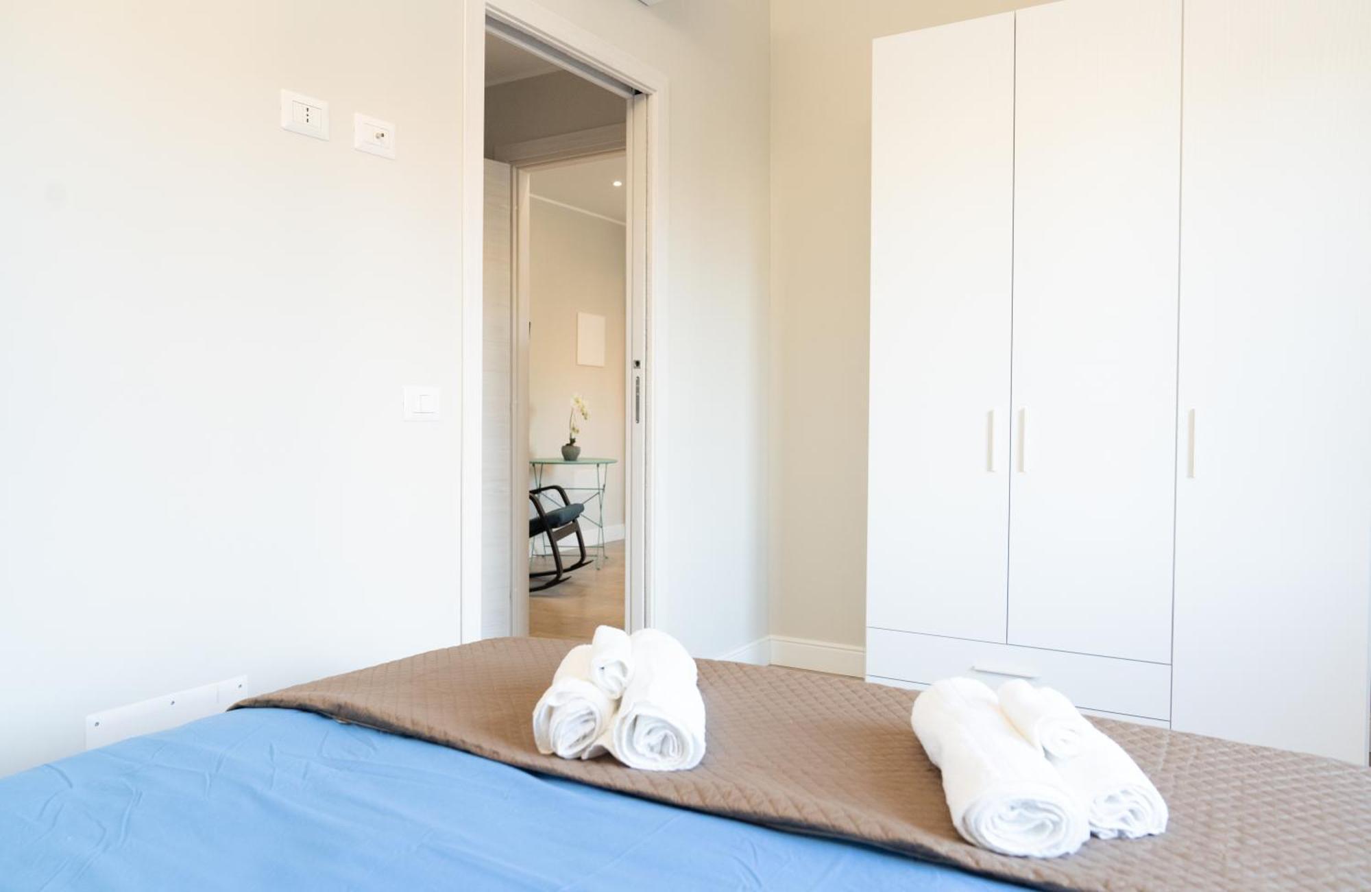 Casa Luna Nel Cuore Di Cagliari A 10 Minuti In Macchina Dalle Spiagge Piu Belle מראה חיצוני תמונה